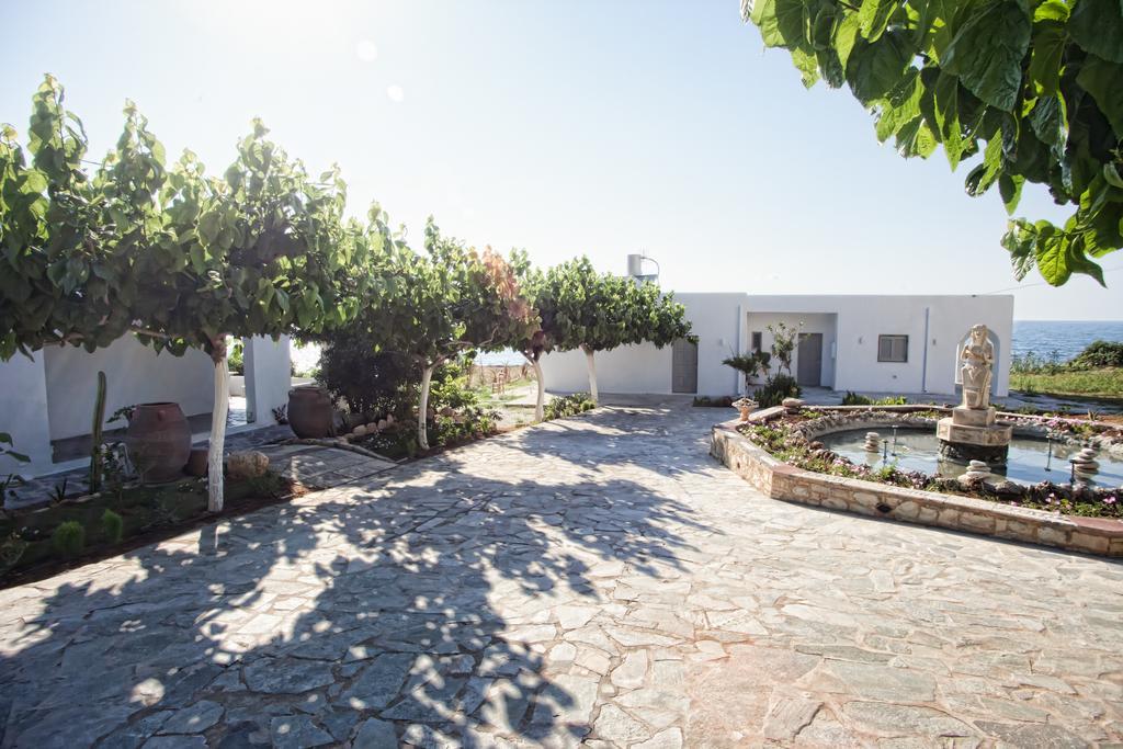 Artemis Seafront Apartments Πετρές Εξωτερικό φωτογραφία