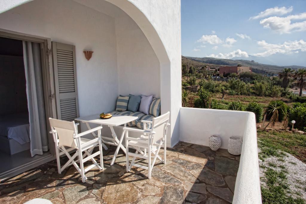 Artemis Seafront Apartments Πετρές Εξωτερικό φωτογραφία