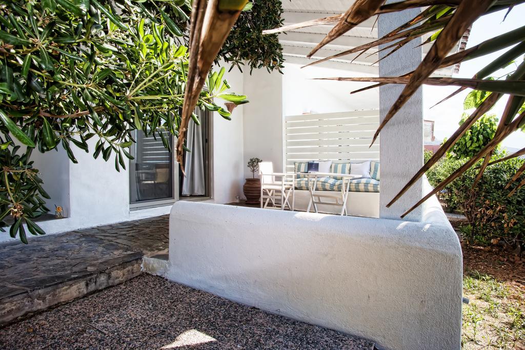 Artemis Seafront Apartments Πετρές Εξωτερικό φωτογραφία