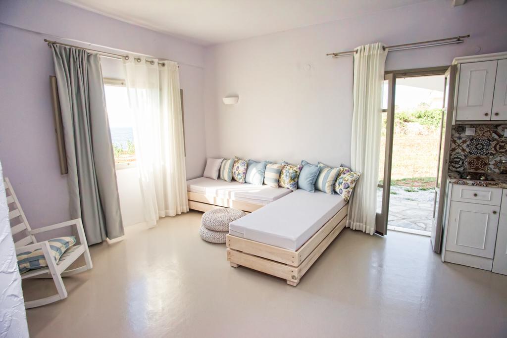 Artemis Seafront Apartments Πετρές Εξωτερικό φωτογραφία